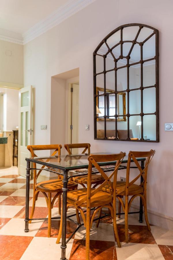 Quevedo Suite Sevilla Exteriér fotografie