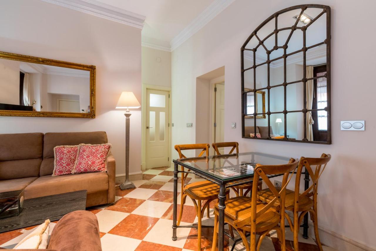 Quevedo Suite Sevilla Exteriér fotografie