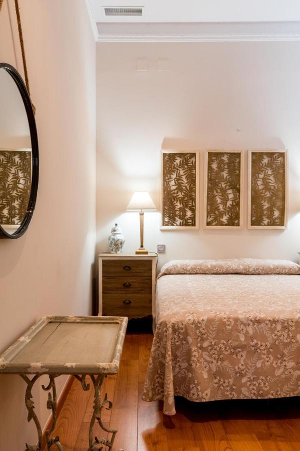 Quevedo Suite Sevilla Exteriér fotografie